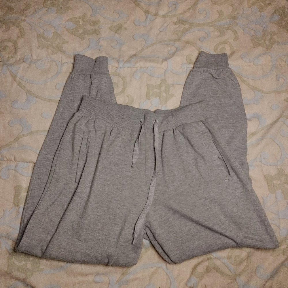 2/$25 Rue 21 Sweat Pants
